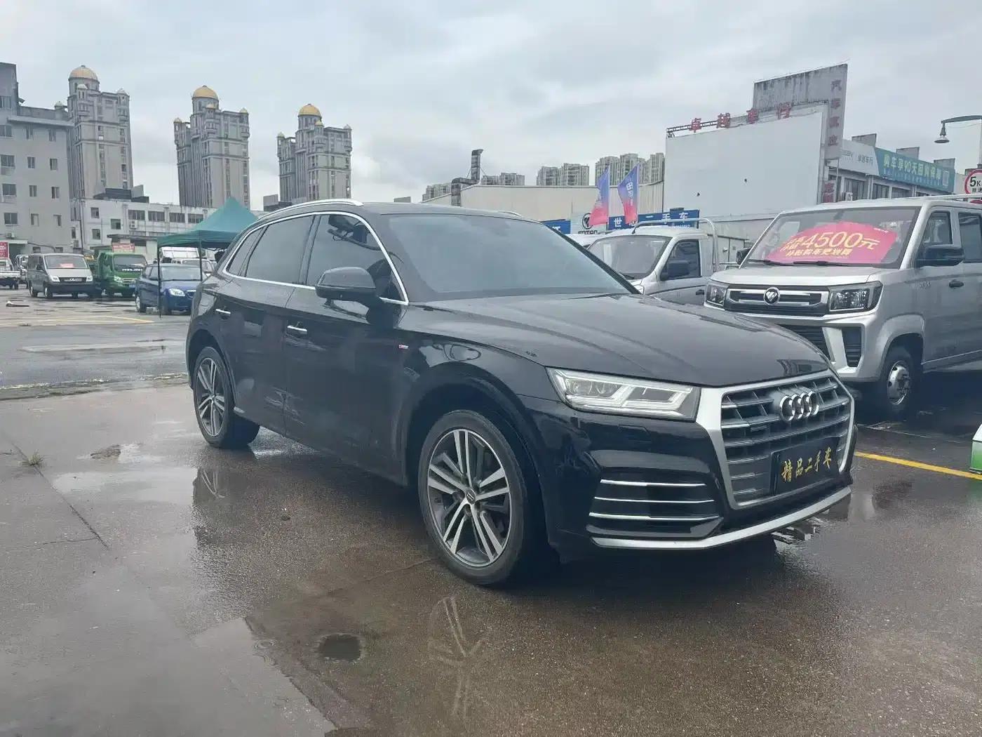 Audi Q5L 2020 40 TFSI Luxury Fashion Edition — миниатюра 3