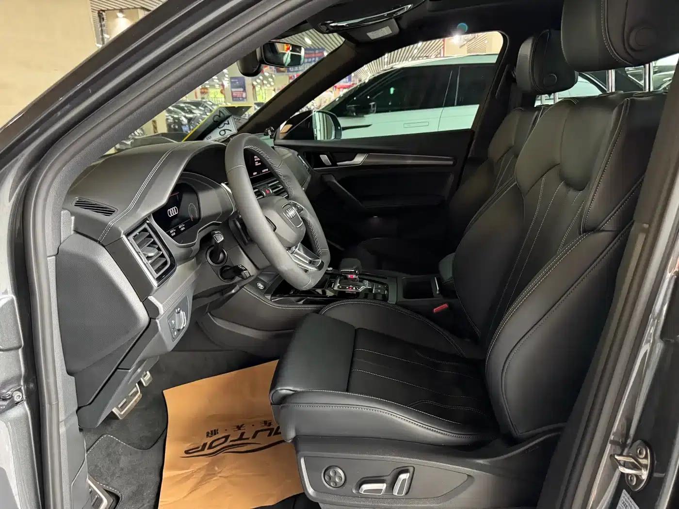 Audi Q5L 2024 40 TFSI Luxury Dynamic — миниатюра 3