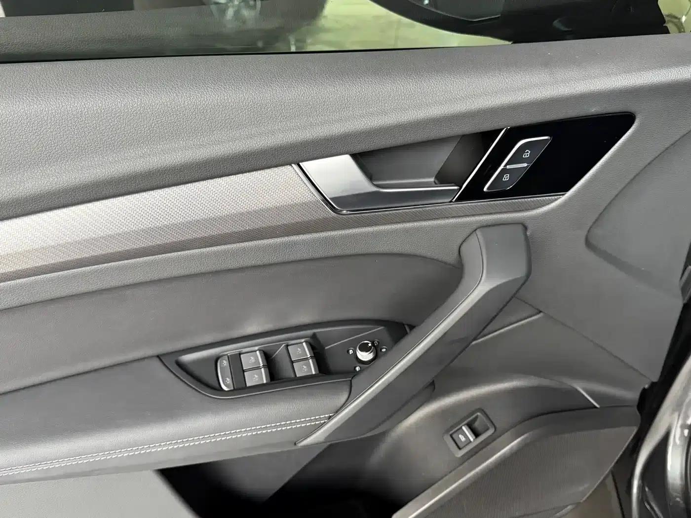 Audi Q5L 2024 40 TFSI Luxury Dynamic — миниатюра 5