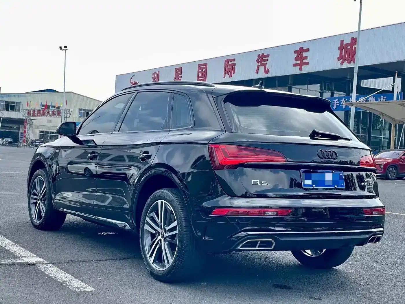 Audi Q5L 2023 40T Luxury Dynamic — миниатюра 4