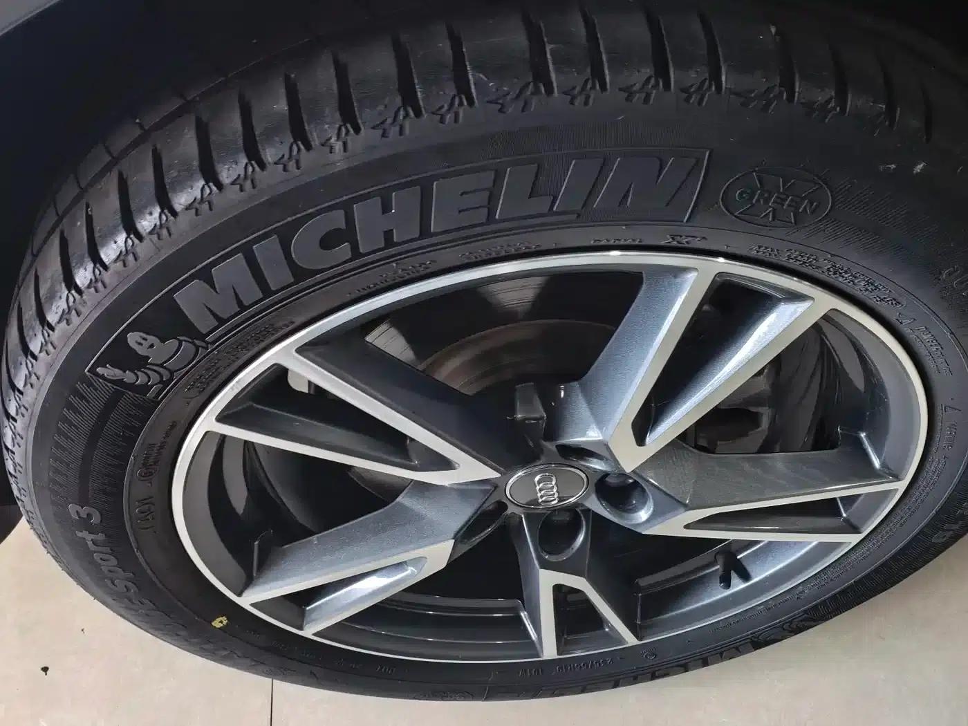 Audi Q5L 2020 40 TFSI Luxury Fashion Edition — миниатюра 12