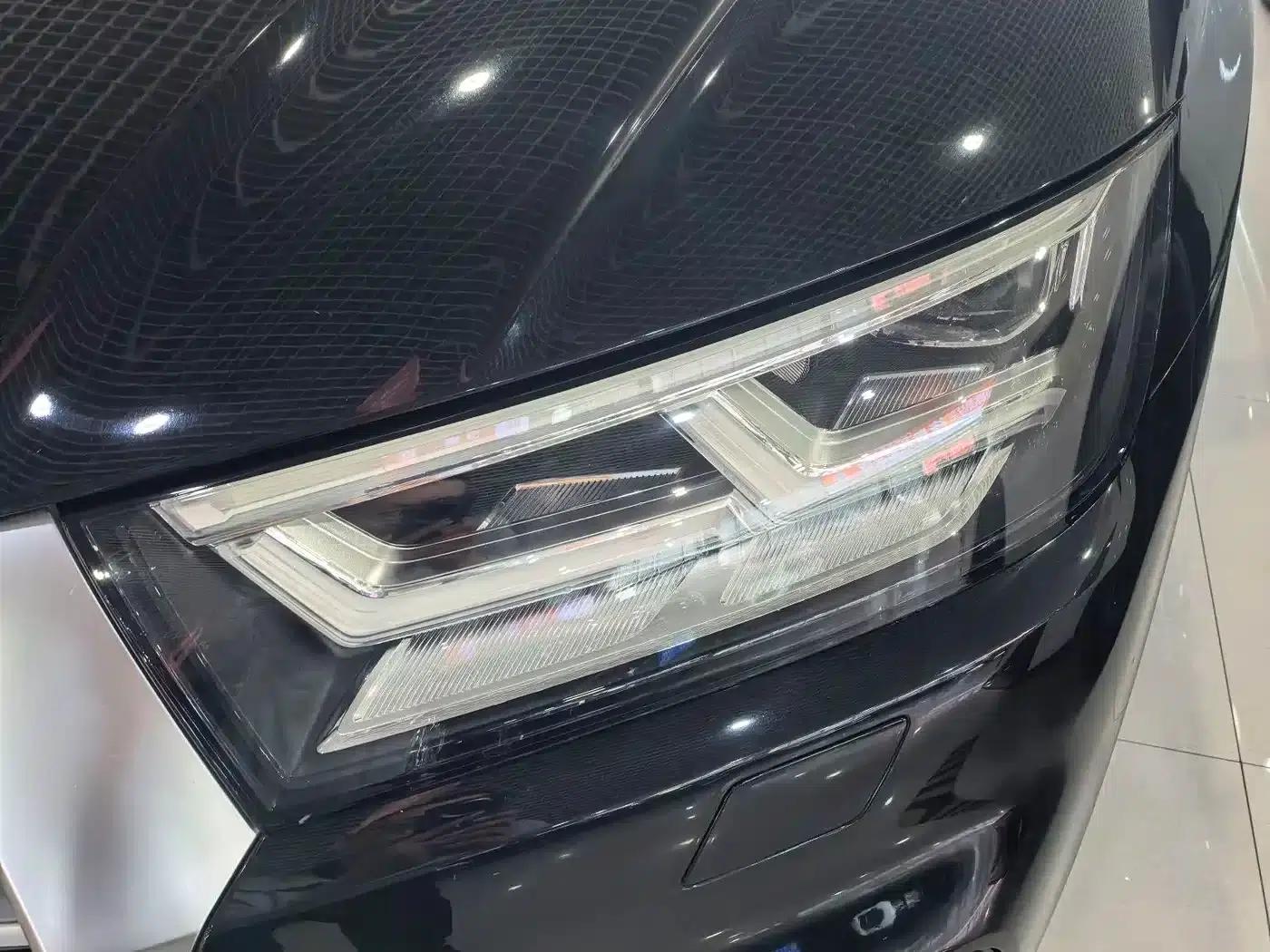 Audi Q5L 2020 40 TFSI Luxury Fashion Edition — миниатюра 4