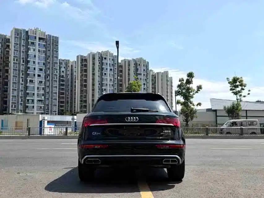 Audi Q5L 2023 45T Luxury Dynamic — миниатюра 5