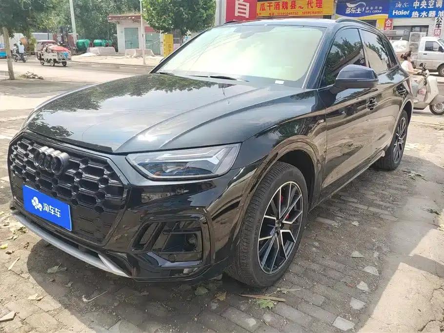 Audi Q5L 2024 40 TFSI Luxury Dynamic — миниатюра 1