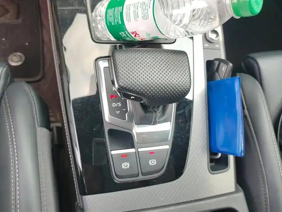 Audi Q5L 2024 40 TFSI Luxury Dynamic — миниатюра 16
