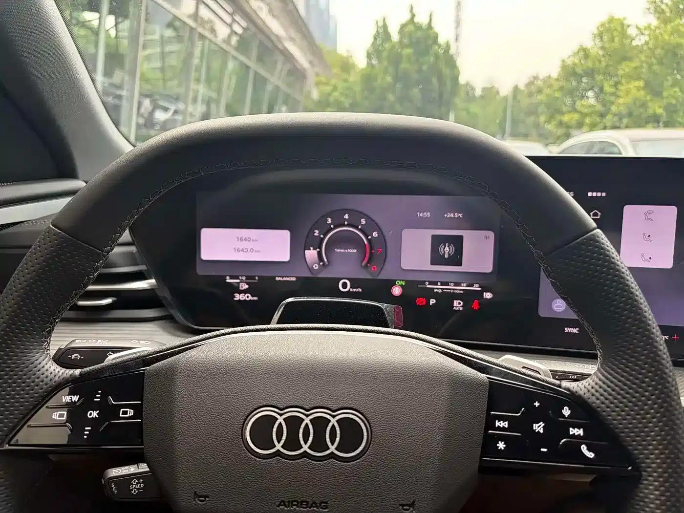 Audi Q5L 2026 2.0T Hybrid Luxury — миниатюра 11
