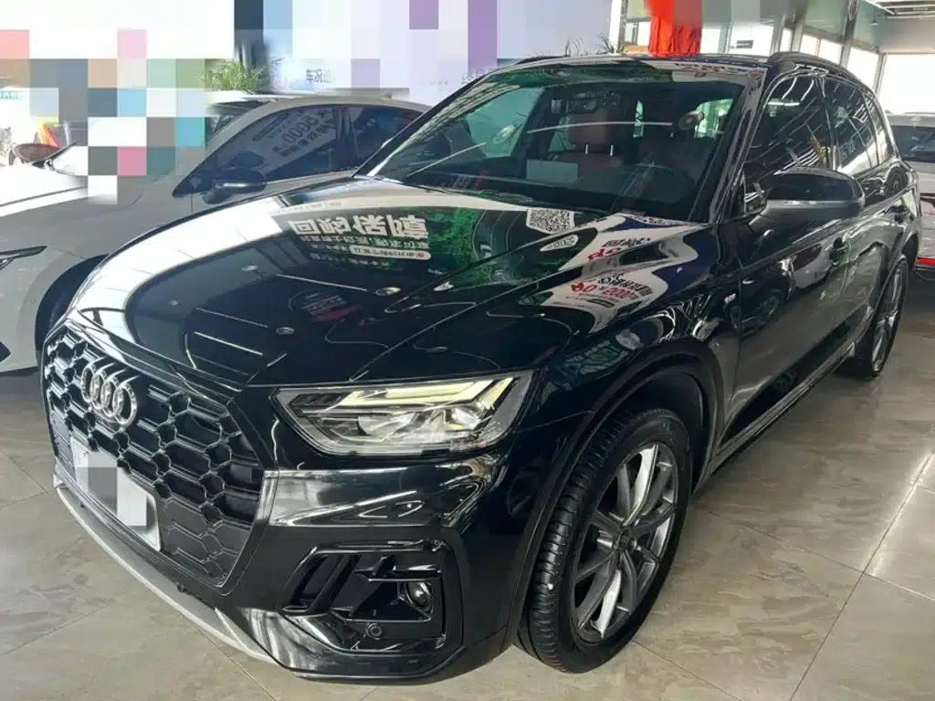 Audi Q5L 2023 40T Luxury Dynamic — миниатюра 1