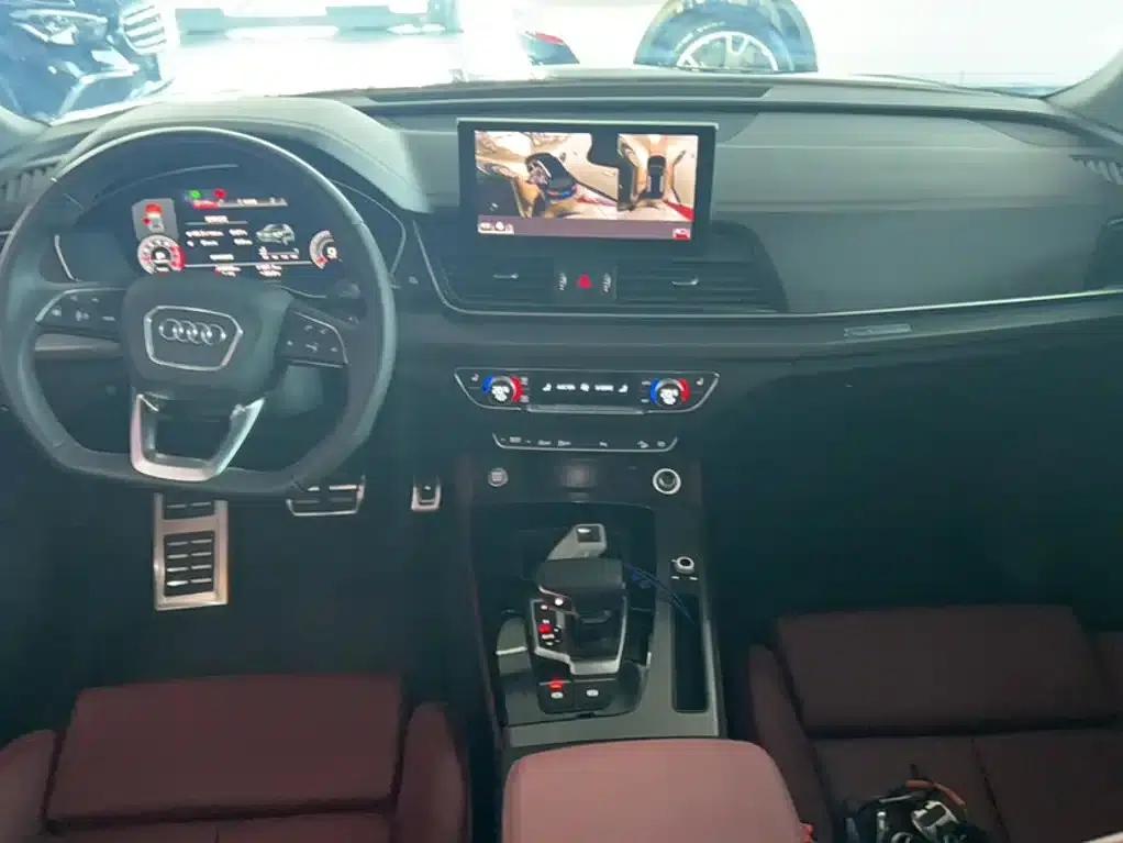 Audi Q5L 2023 40T Luxury Dynamic — миниатюра 16
