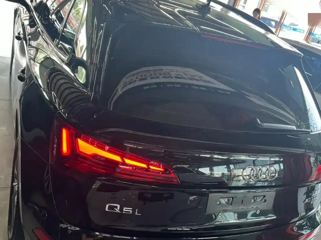 Audi Q5L 2023 40T Luxury Dynamic — миниатюра 6