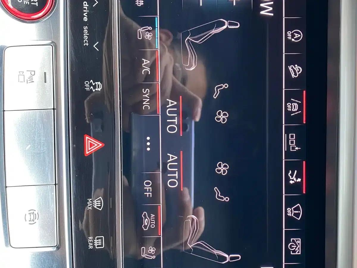 Audi A7 2019 55 TFSI quattro Competition Edition — миниатюра 16