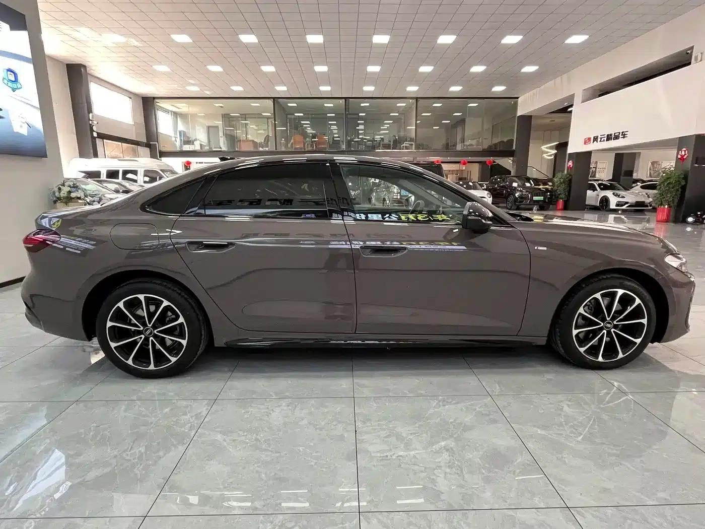 Audi A5L 2026 2.0T Sport Edition — миниатюра 8
