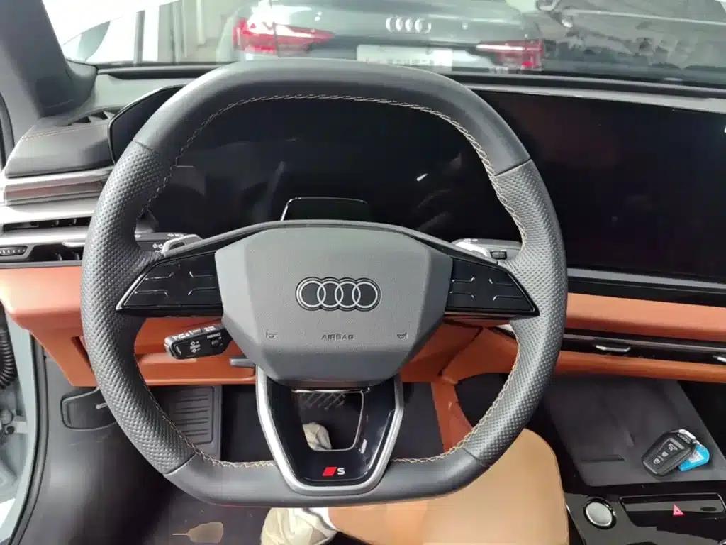 Audi A5L 2026 2.0T Sport Edition — миниатюра 11