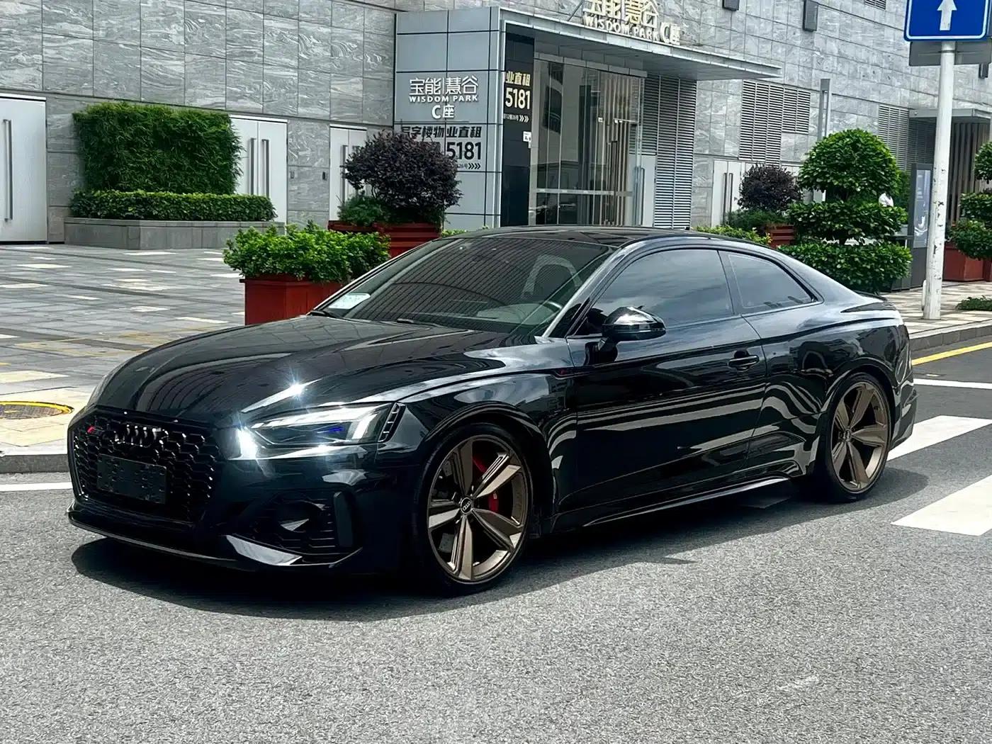 Audi RS 5 2021 RS 5 2.9T Coupe Dark Gold Edition — миниатюра 1