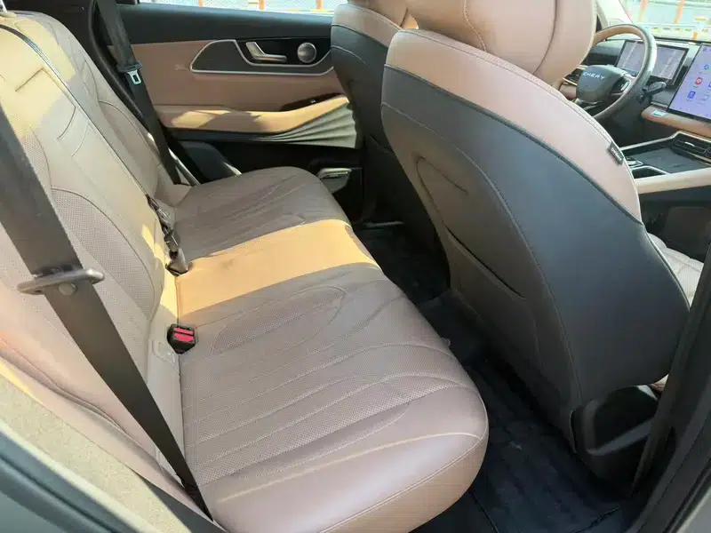 Chery Tiggo 8L 2024 2.0T Automatic Premium Edition — миниатюра 14