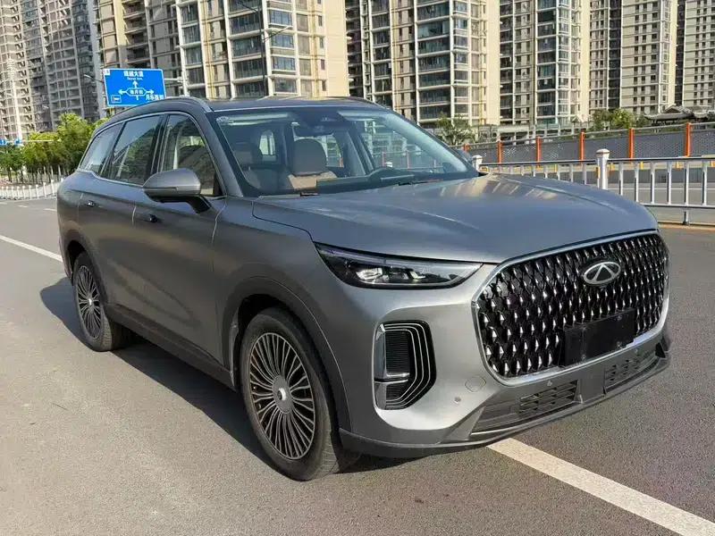 Chery Tiggo 8L 2024 2.0T Automatic Premium Edition — миниатюра 3