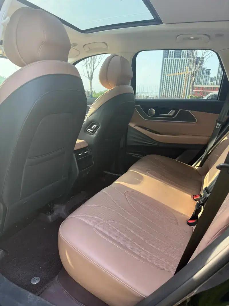 Chery Tiggo 8L 2024 2.0T Automatic Comfort Edition — миниатюра 9