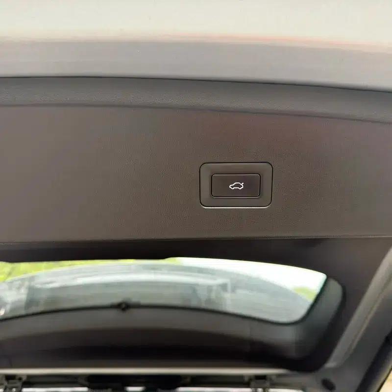 Chery Tiggo 8L 2024 2.0T Automatic Premium Edition — миниатюра 13