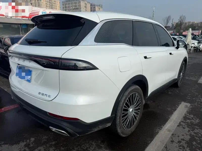 Chery Tiggo 8L 2024 2.0T Automatic Premium Edition — миниатюра 6