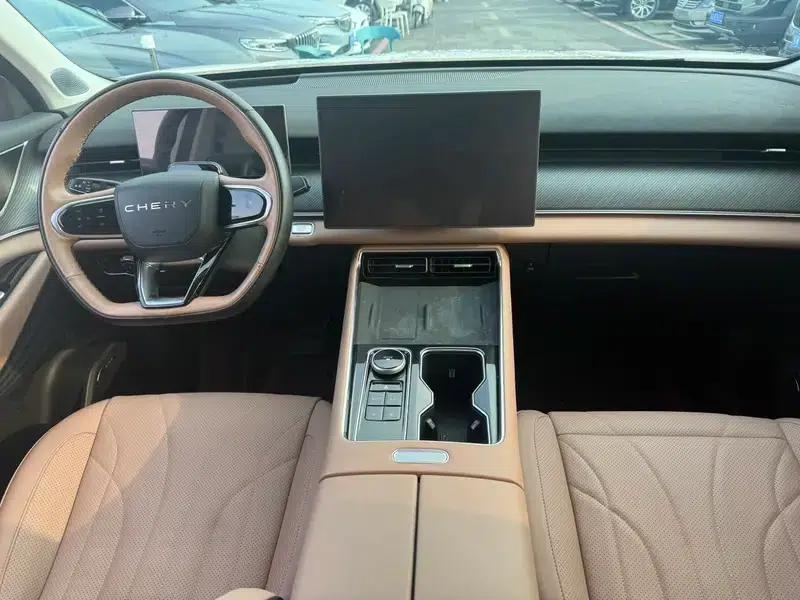 Chery Tiggo 8L 2024 2.0T Automatic Premium Edition — миниатюра 10