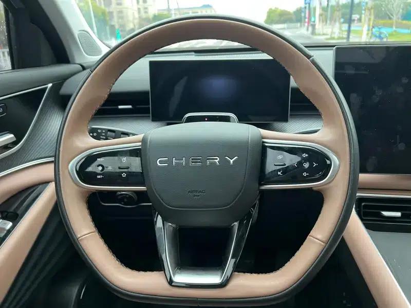 Chery Tiggo 8L 2024 2.0T Automatic Premium Edition — миниатюра 13
