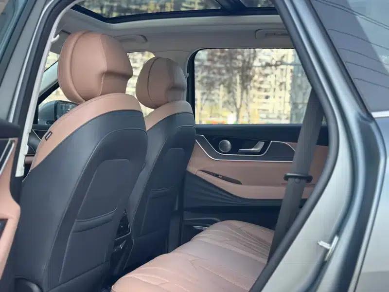 Chery Tiggo 8L 2024 2.0T Automatic Premium Edition — миниатюра 33