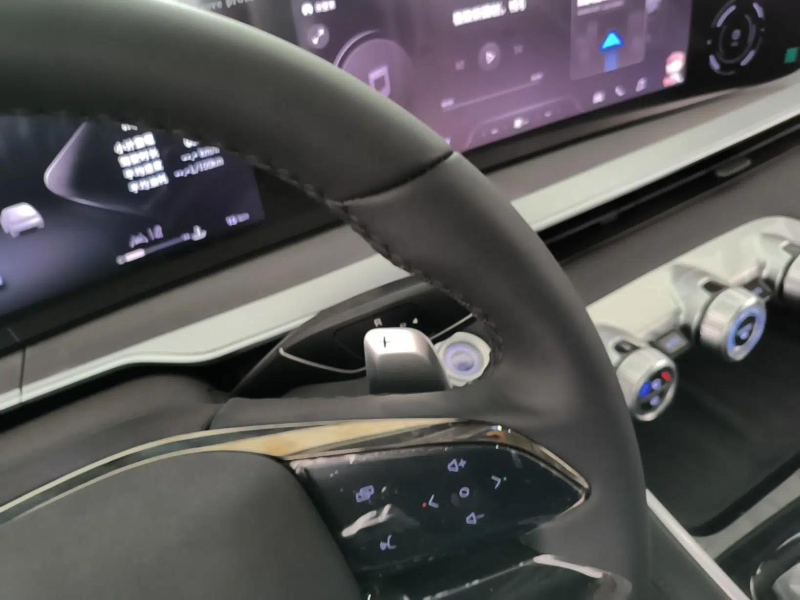 EXEED Stellar 2023 400T Two-Wheel Drive Comfort Edition — миниатюра 16