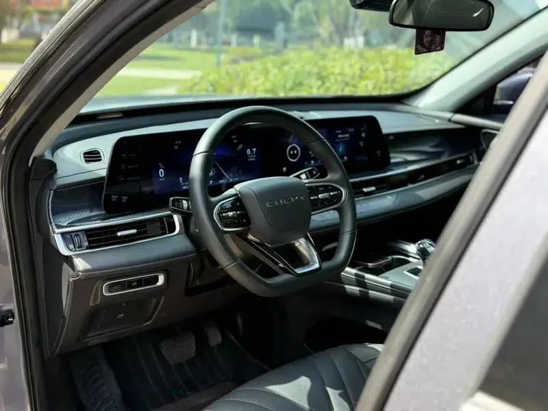 Chery Tiggo 7 PLUS 2023 1.6TGDI DCT Premium — миниатюра 17