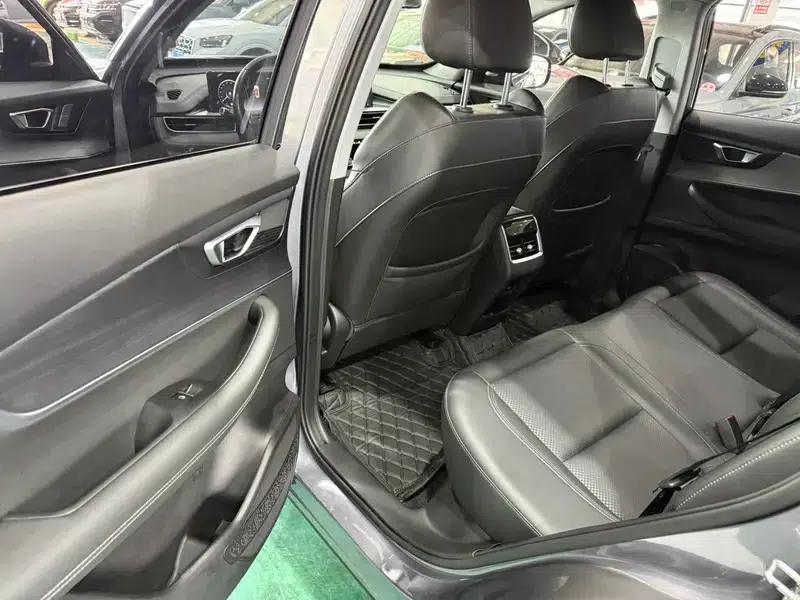 Chery Tiggo 7 PLUS 2021 1.5T Manual Deluxe Edition — миниатюра 17