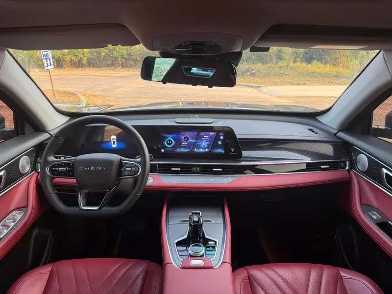 Chery Tiggo 7 PLUS 2023 Facelift 1.6TGDI DCT Premium Edition — миниатюра 11