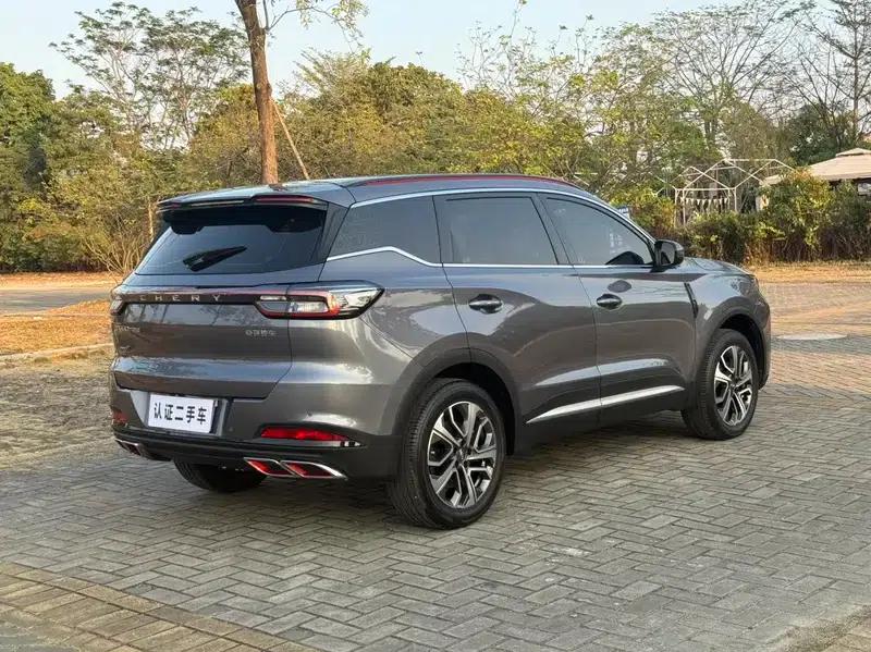 Chery Tiggo 7 PLUS 2023 Facelift 1.6TGDI DCT Premium Edition — миниатюра 6