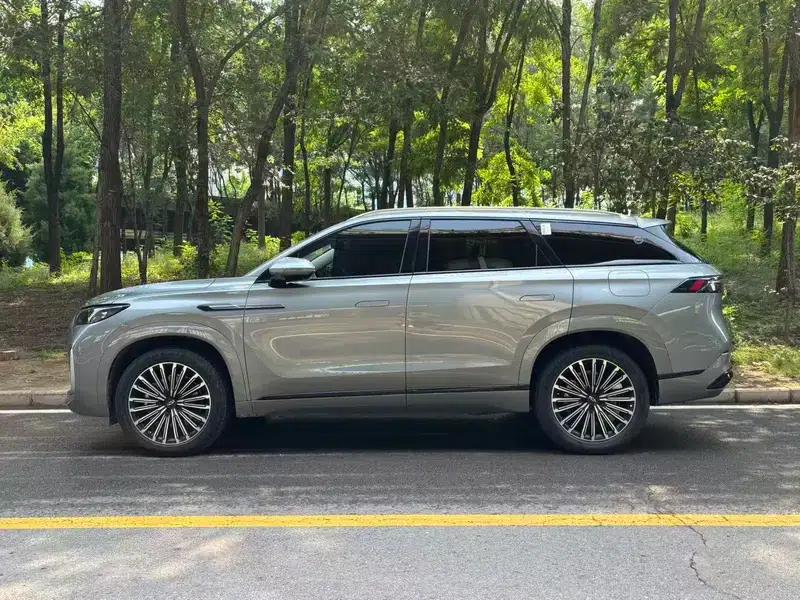 Chery Tiggo 9 C-DM 2025 Model 106km Super Enjoy Edition (Lithium Iron Phosphate) — миниатюра 2