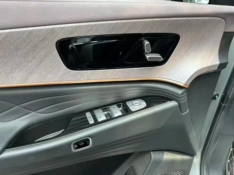 Chery Tiggo 9 C-DM 2025 Model 106km Super Enjoy Edition (Lithium Iron Phosphate) — миниатюра 18