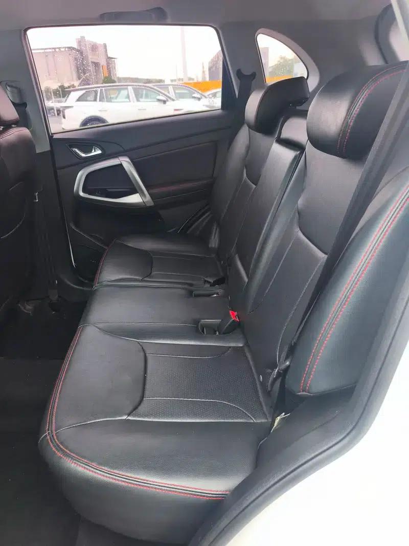 Chery Tiggo 5 2015 2.0L CVT Family Edition — миниатюра 16