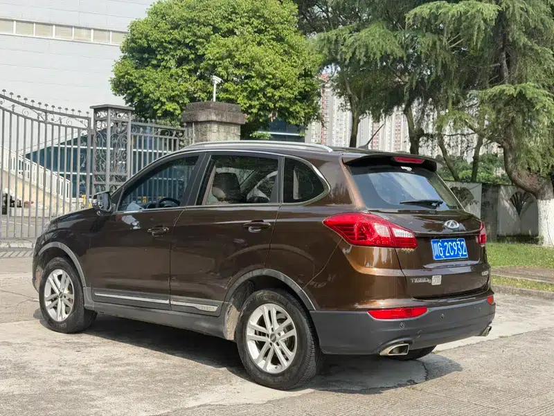 Chery Tiggo 5 2014 2.0L CVT Family Edition — миниатюра 3