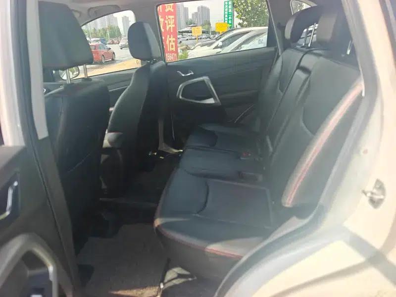 Chery Tiggo 5 2015 2.0L Manual Comfort Edition — миниатюра 9