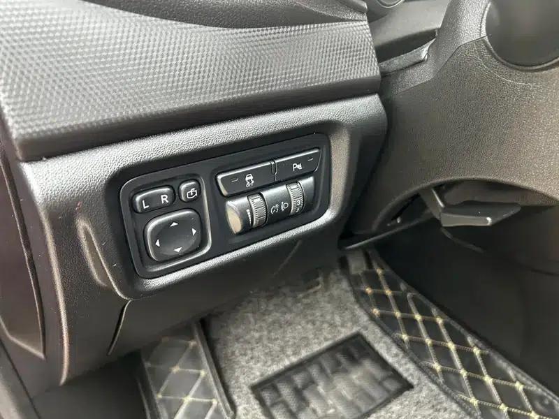 Chery Tiggo 5 2016 2.0L CVT Family Edition — миниатюра 16