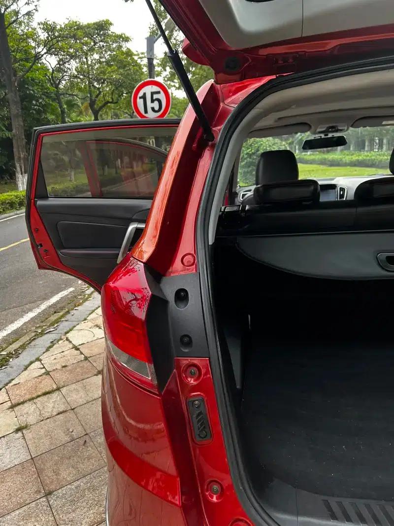 Chery Tiggo 5 2016 2.0L CVT Family Edition — миниатюра 9