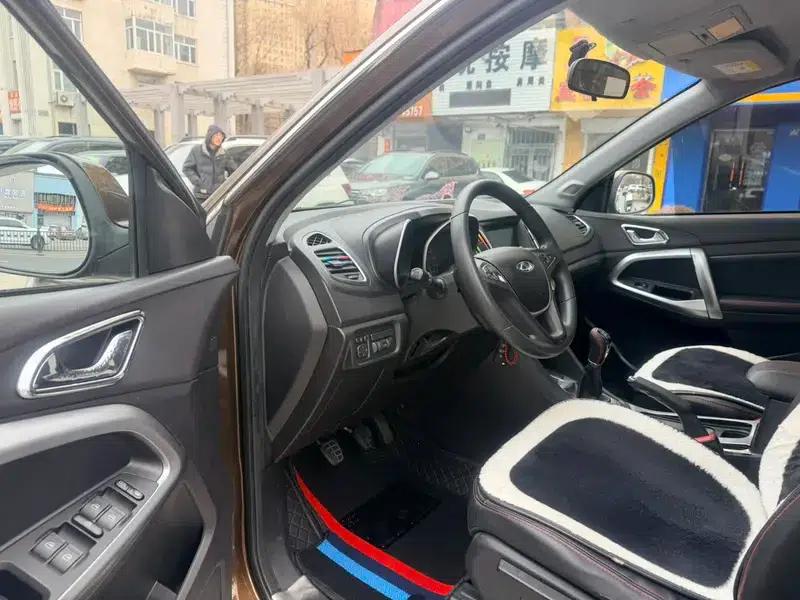 Chery Tiggo 5 2014 2.0L Manual Comfort Edition — миниатюра 8