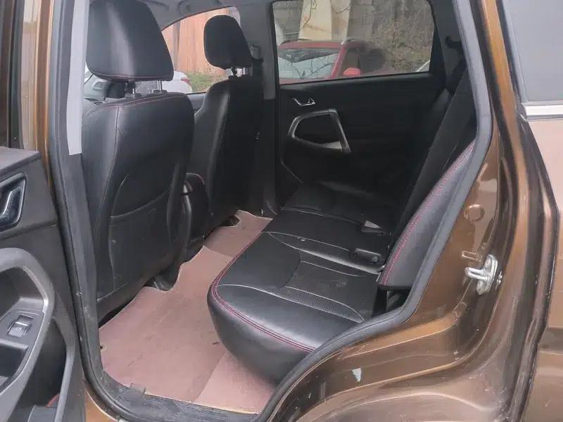 Chery Tiggo 5 2014 2.0L CVT Family Edition — миниатюра 10