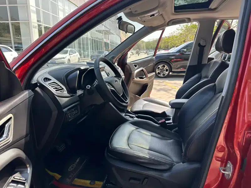 Chery Tiggo 5 2016 2.0L CVT Family Edition — миниатюра 11