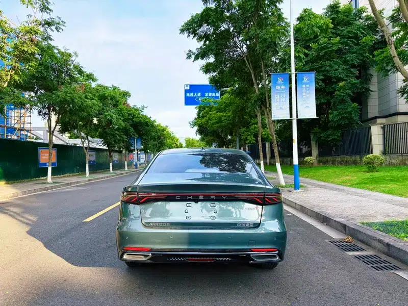 Chery Arrizo 8 PRO 2025 1.6T DCT Luxury Edition — миниатюра 5