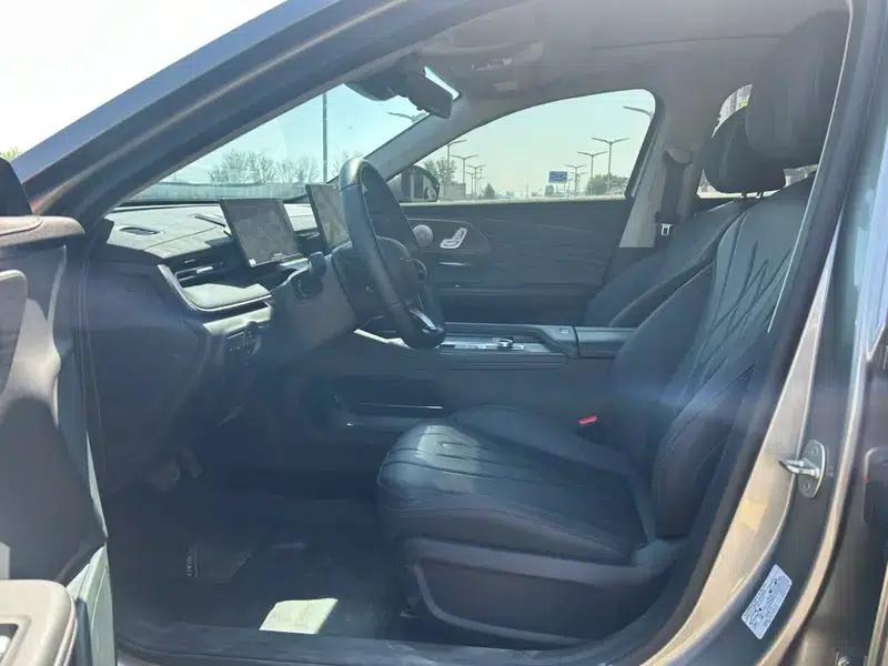 Chery Arrizo 8 PRO 2025 1.6T DCT Luxury Edition — миниатюра 8