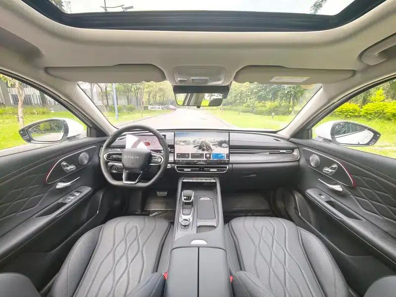 Chery Arrizo 8 PRO 2025 1.6T DCT Comfort Model — миниатюра 11
