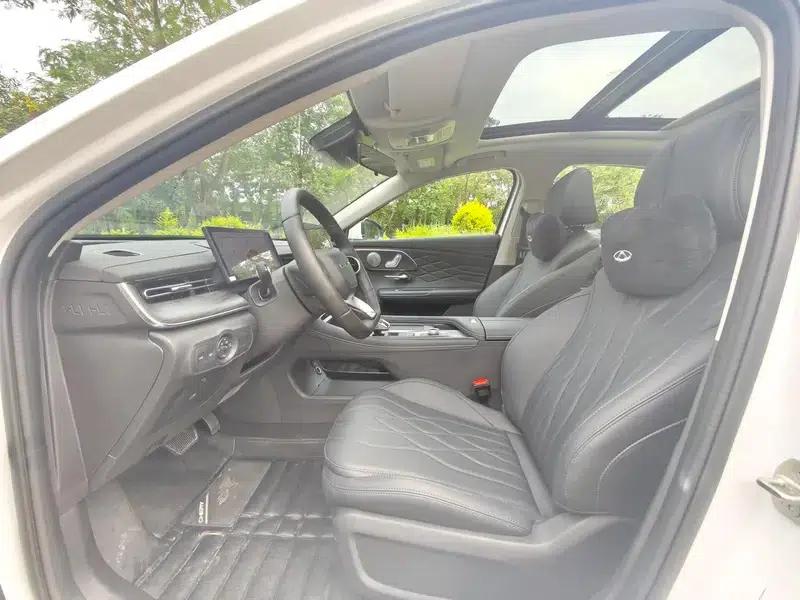 Chery Arrizo 8 PRO 2025 1.6T DCT Comfort Model — миниатюра 14