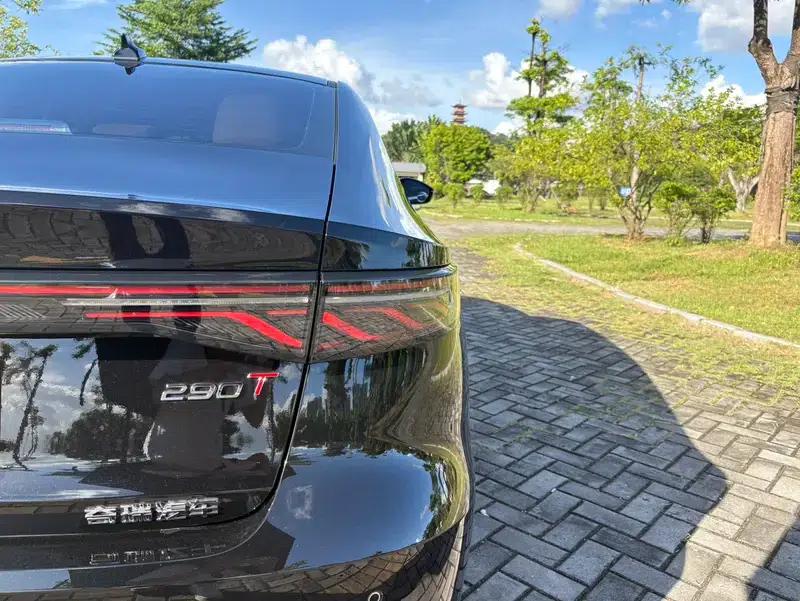 Chery Arrizo 8 PRO 2025 1.6T DCT Luxury+ — миниатюра 8