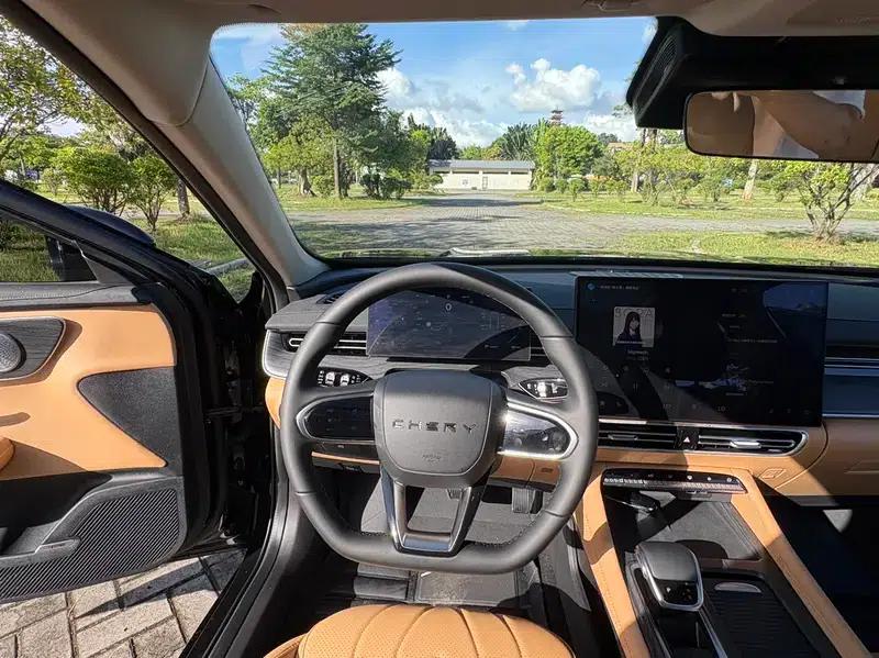 Chery Arrizo 8 PRO 2025 1.6T DCT Luxury+ — миниатюра 10