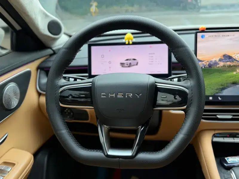 Chery Arrizo 8 PRO 2025 1.6T DCT Comfort Model — миниатюра 15