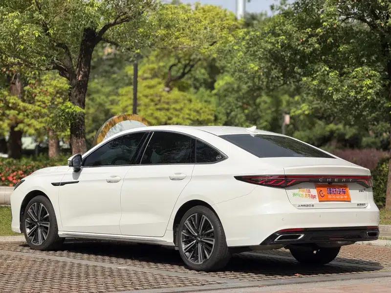 Chery Arrizo 8 PRO 2025 1.6T DCT Comfort Model — миниатюра 5