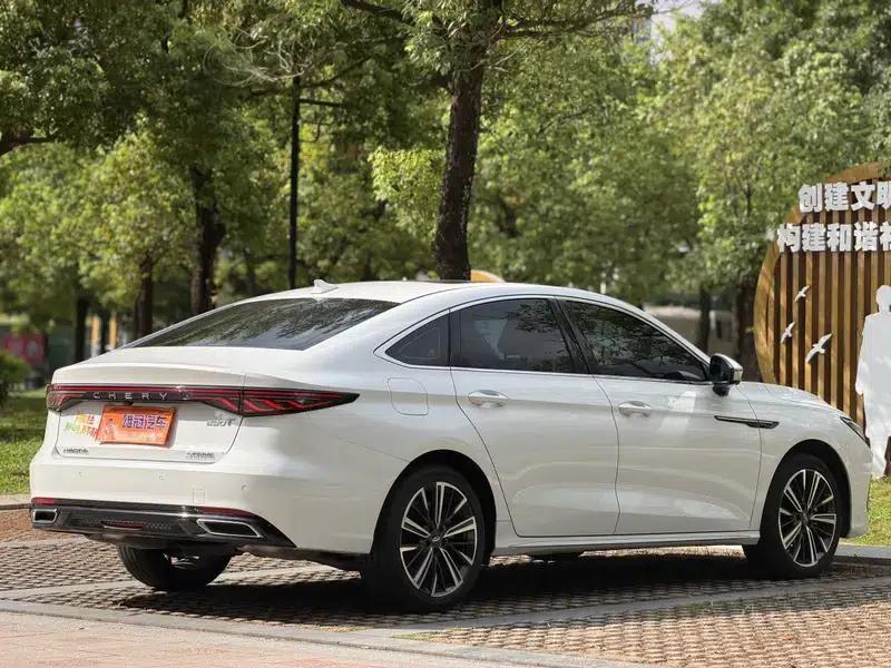 Chery Arrizo 8 PRO 2025 1.6T DCT Comfort Model — миниатюра 7