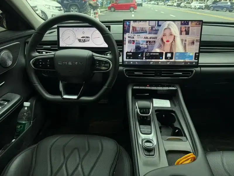 Chery Arrizo 8 PRO 2025 1.6T DCT Luxury+ — миниатюра 7